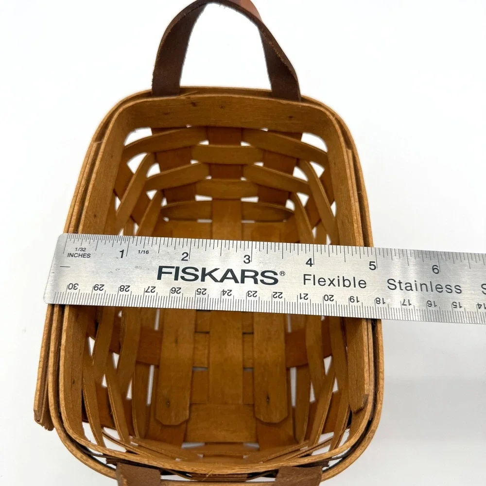 Longaberger 1994 Small Rectangular Basket w/ Leather Handles, Plaid Ruffled Line